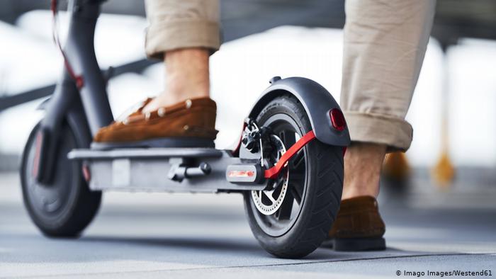 Ride Cool E-Scooters for Personal Transportation Anytime | SantaBILT®